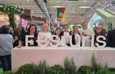 Enoturismo uruguayo conquista la FESTURIS´ 2025